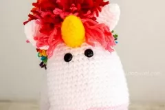 Rainbow Cuddles Unicorn Free Crochet Pattern