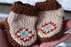 Tiny Moccasins Free Knitting Pattern