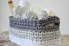 Ombre Rectangle Basket Free Crochet Pattern