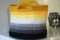 Ombre Basket Free Crochet Pattern