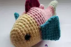 Little Rainbow Fish Amigurumi Free Crochet Pattern