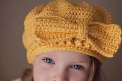 Beret Hat Free Crochet Pattern With Bow