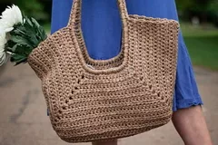 Cove Tote Bag Free Crochet Pattern