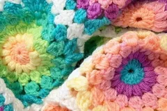 Sunburst Square Blanket Free Crochet Pattern