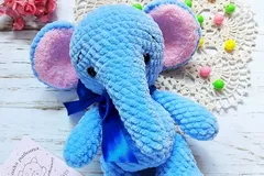 Free crochet elephant patterns