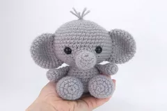 Easy crochet elephant pattern