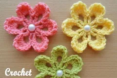 Flower applique crochet pattern