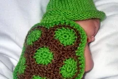 Baby turtle outfit crochet patterns