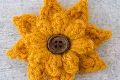 Tiny Petunia Flower Free Crochet Pattern