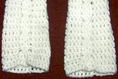 Cabled Mitts