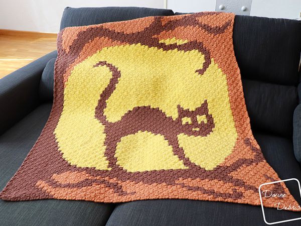 Cat Moon Rising Blanket