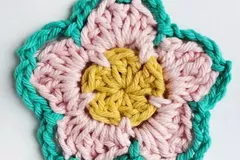 Crochet Flower Appliques For Hats