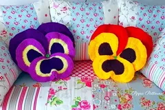 Crochet Pansy Cushion Pattern