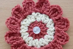 Free Crochet Flower Applique Pattern