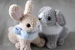 Honey Bunny Mini Amigurumi