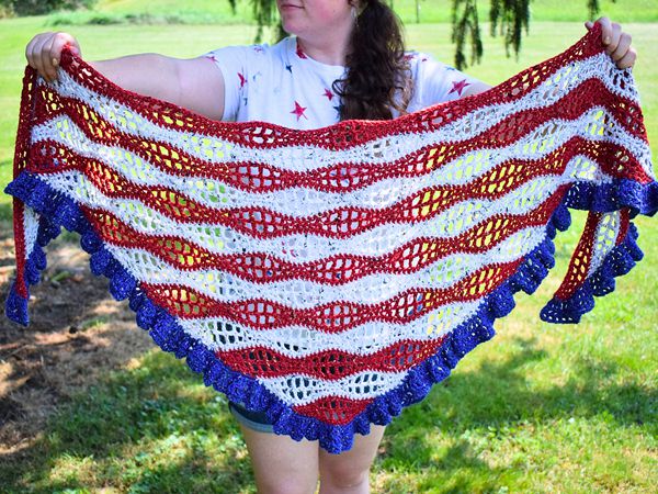 Waves and Ruffles Shawl