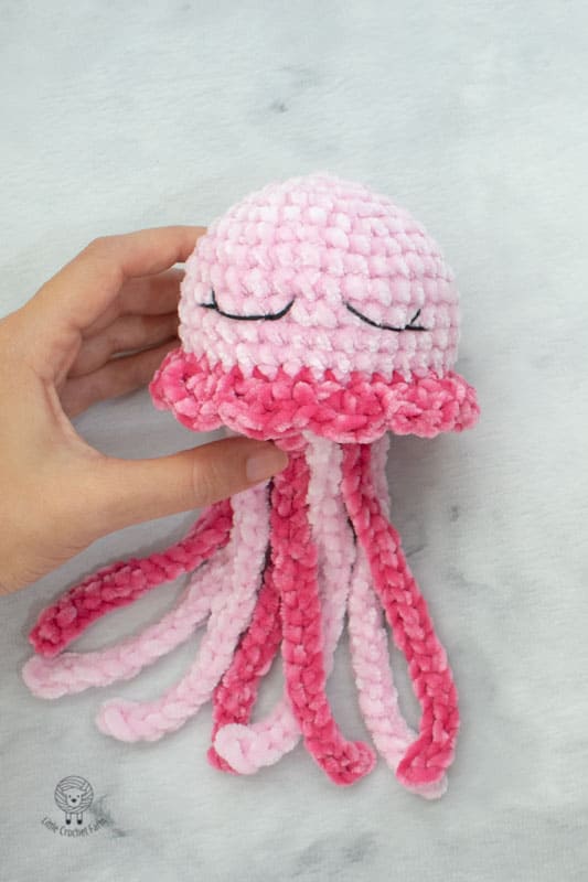 Chunky Jellyfish Amigurumi Pattern