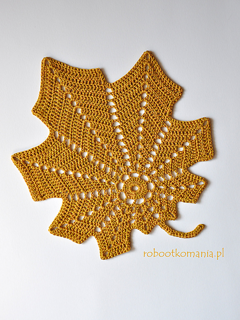 Crochet Autumn Leaf