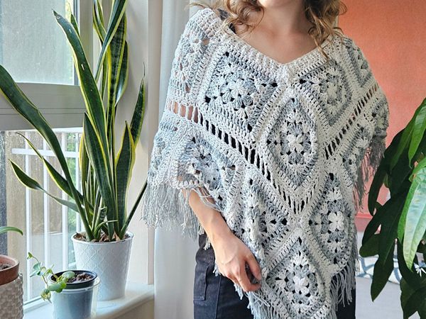 Granny Square Poncho