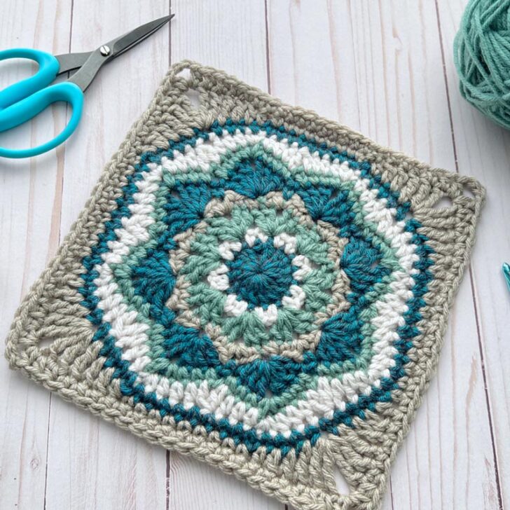 Mandala Crochet Square Pattern