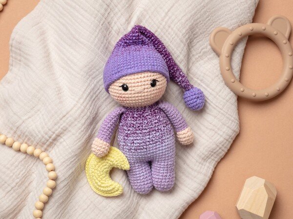 Crochet Pattern Sleeping Dolls Luna & Luis