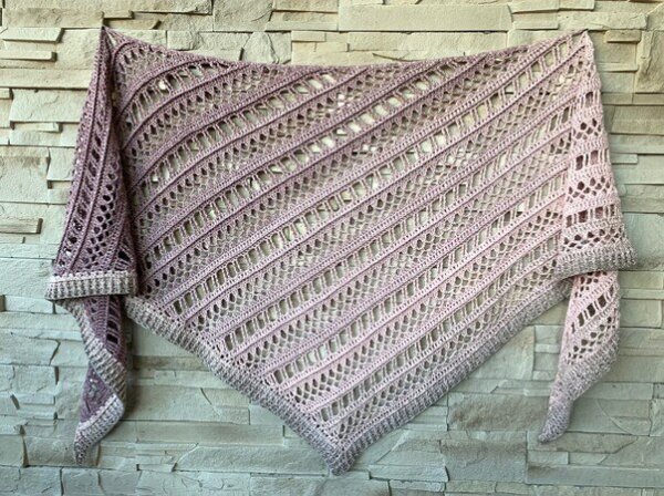 Crochet Pattern Flat Triangular Scarf Delia