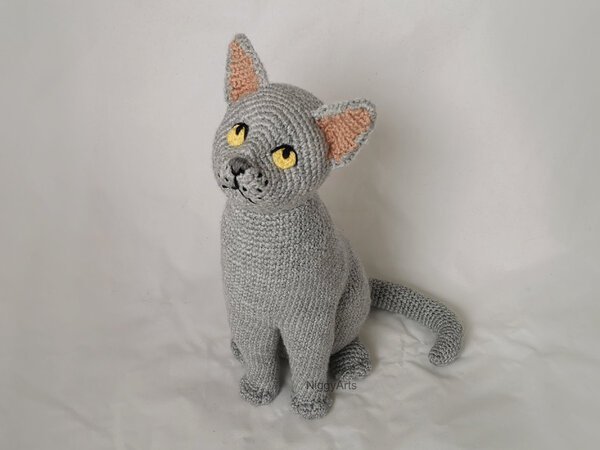Sitting Cat - pattern by NiggyArts (demanding pattern)