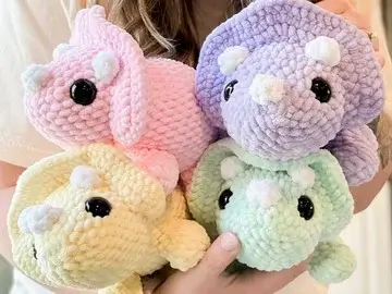Gilly the Triceratops Crochet Pattern