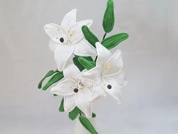 Lily - Crochet Pattern