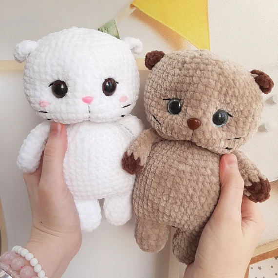 Amigurumi Little Kitten Crochet Pattern