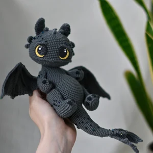 Multi-Language Black Dragon Crochet Pattern
