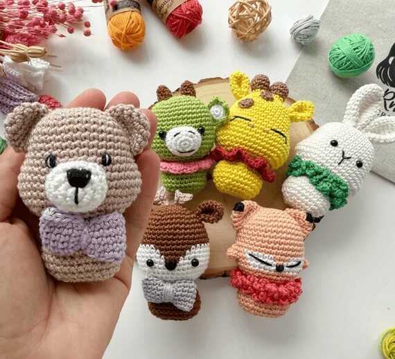 Amigurumi Mini Crochet Toy Patterns: Baby Edition