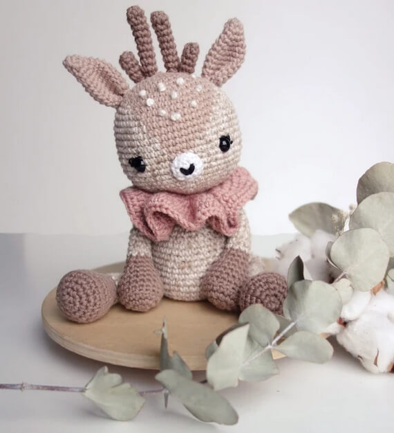 Charlie the Fawn Amigurumi Crochet Pattern (Multilingual)