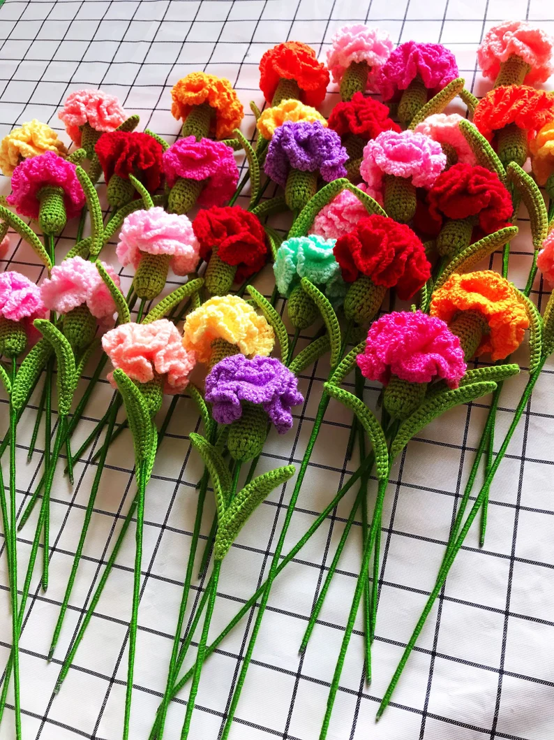 Crochet Carnations Bouquet: 5 Piece Set for Mother’s Day