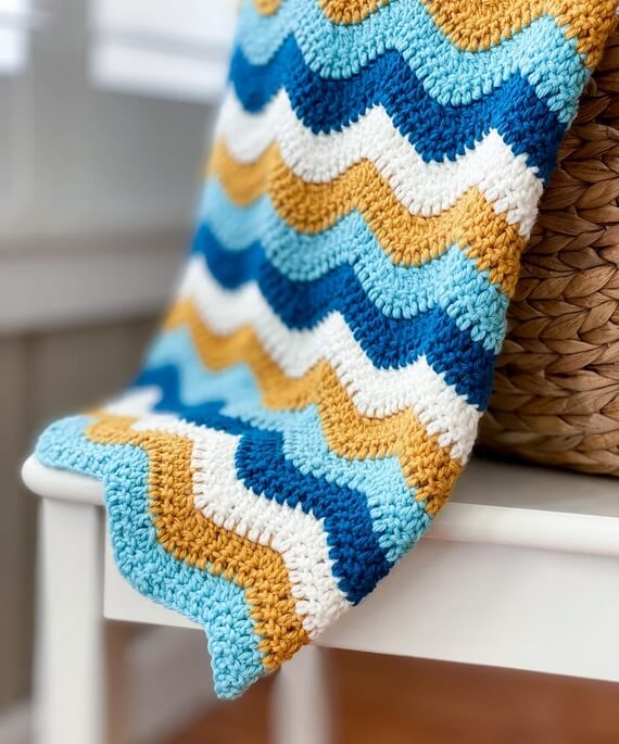 Daisy Cottage’s Easy Wavy Crochet Blanket Tutorial