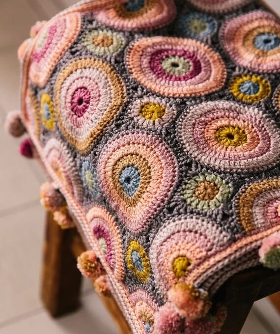 Jane Crowfoot's Magical Crochet Circle Scarf Pattern