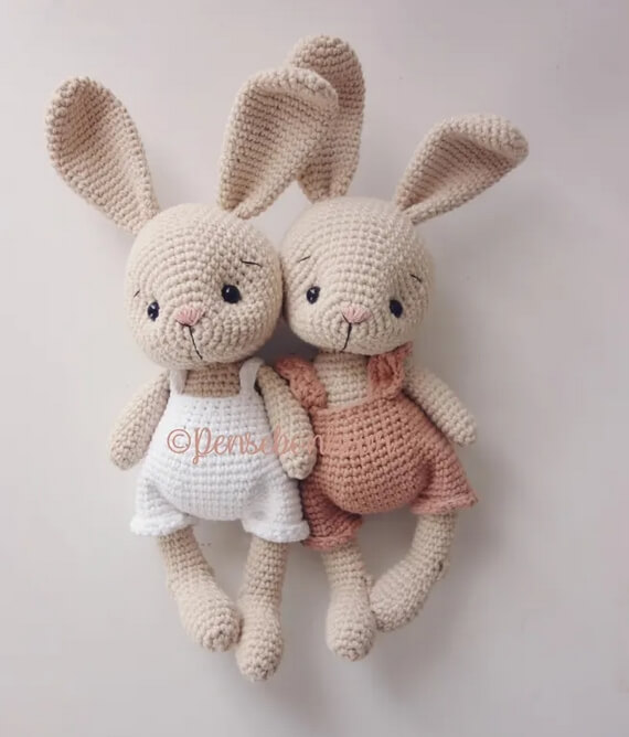 Multilingual Amigurumi Crochet Pattern: ‘My Little Bunny’