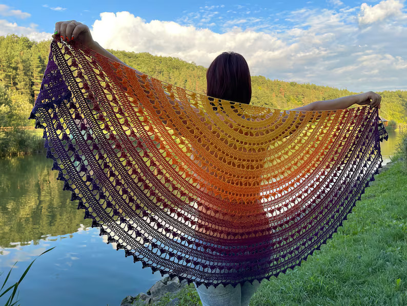 Númenna Shawl Crochet Pattern Exclusive