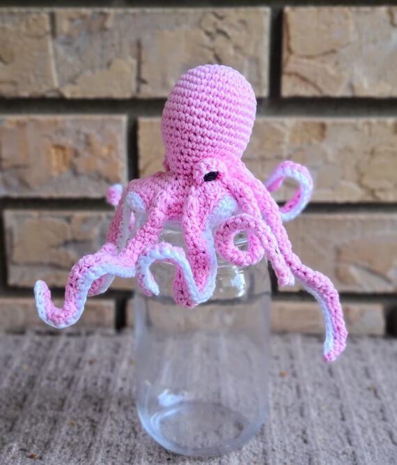 Posable Octopus Crochet Pattern: Realistic Amigurumi Kraken