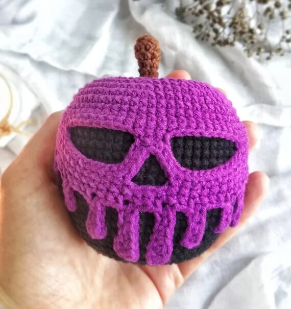 Spooky Halloween Amigurumi Apple Crochet Pattern PDF