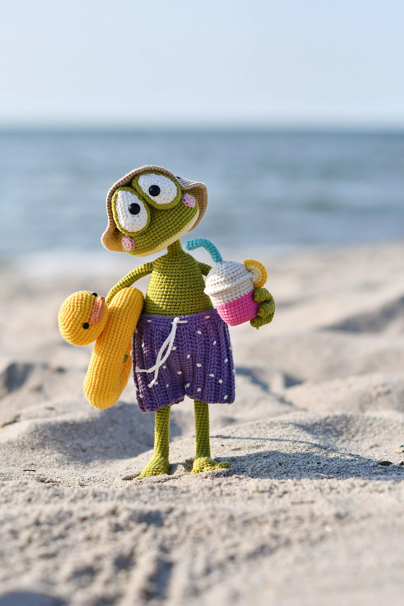 Summer Vacation Frog Amigurumi Crochet Pattern