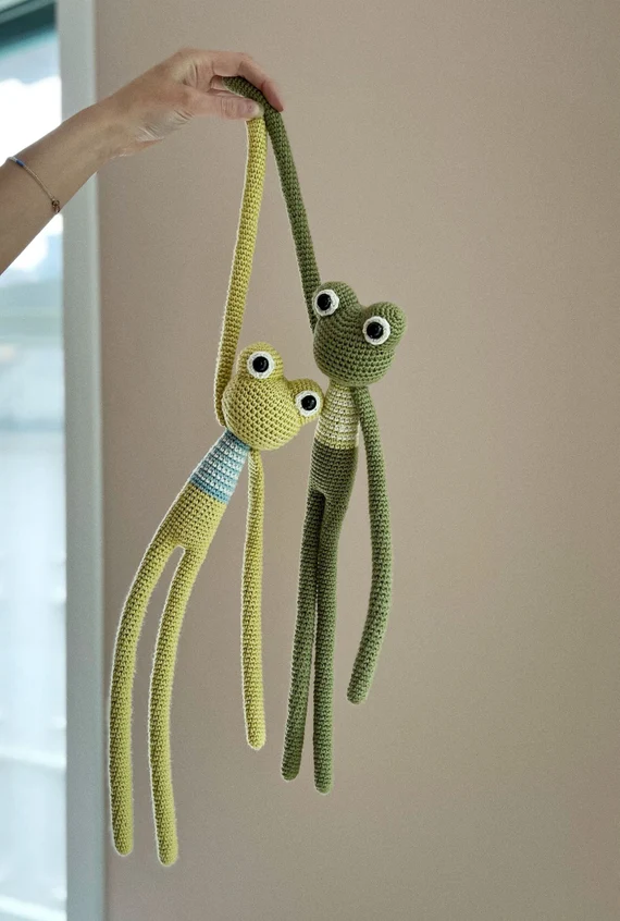 Anna Frog - Crochet PDF Pattern