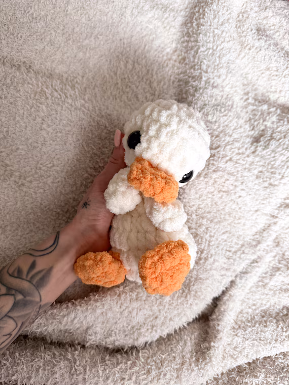 Dallas The Duckling Crochet Pattern