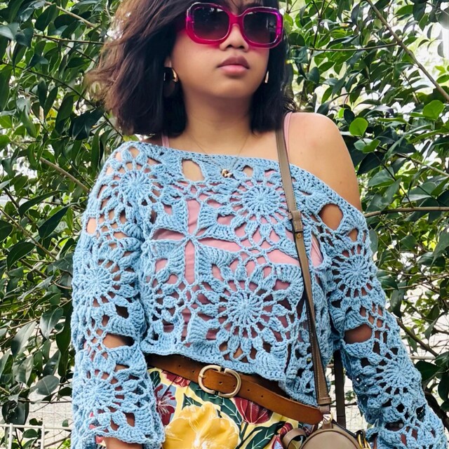 Gerbera Daisy Crochet Top Pattern
