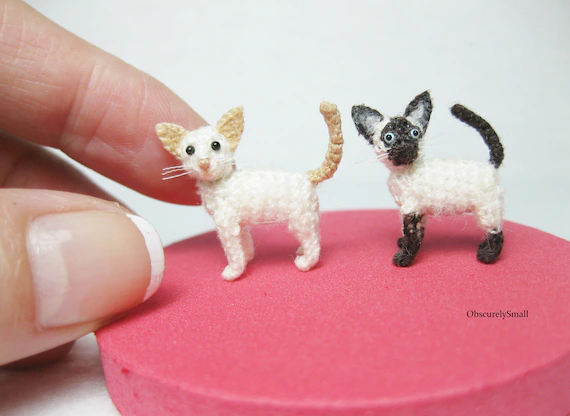 Miniature Crochet Apricot Point Siamese Cat