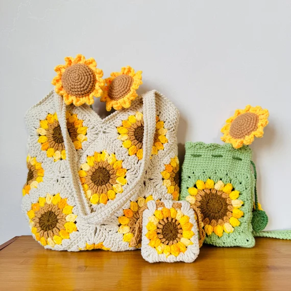Sunflower Crochet Bag