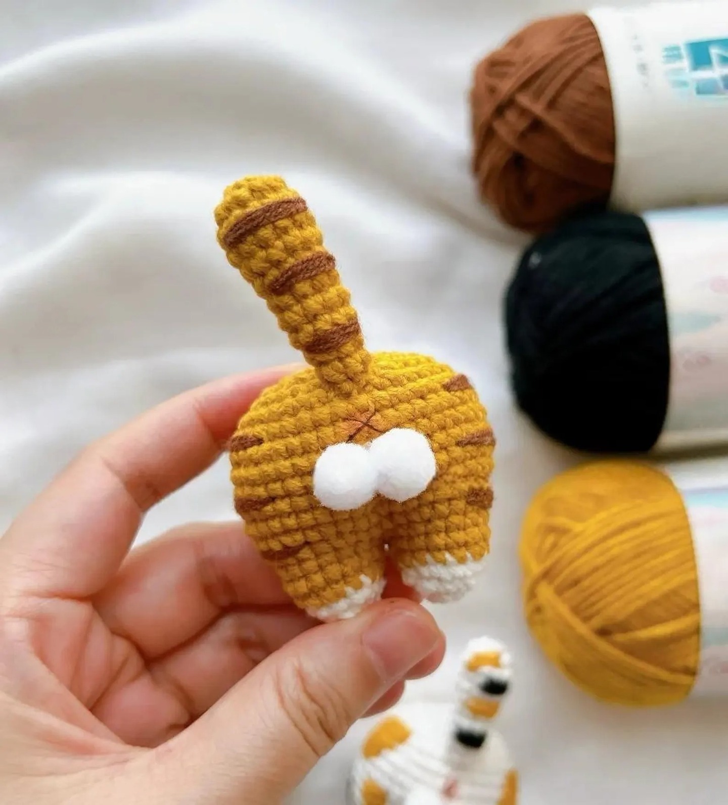 Cat Butt Keychain Crochet Pattern