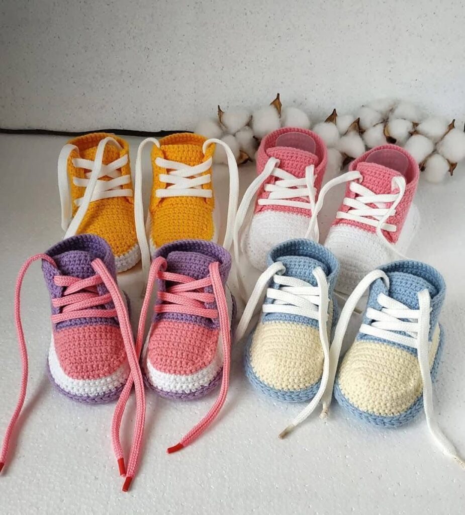 Baby Shoes Crochet Pattern