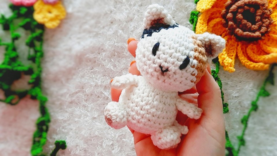 Beautiful Kitten Crochet Pattern