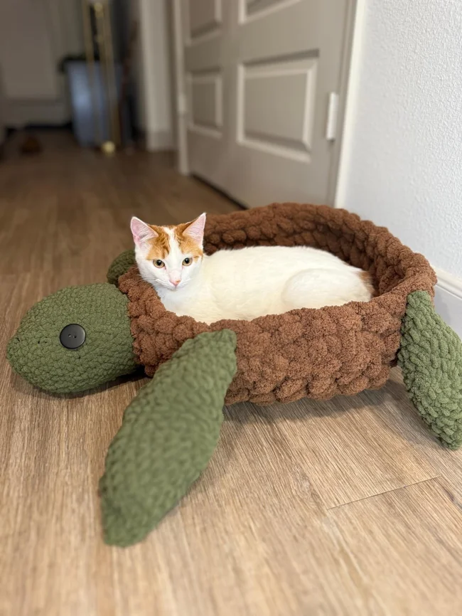 Chunky Crochet Turtle Pet Bed Pattern